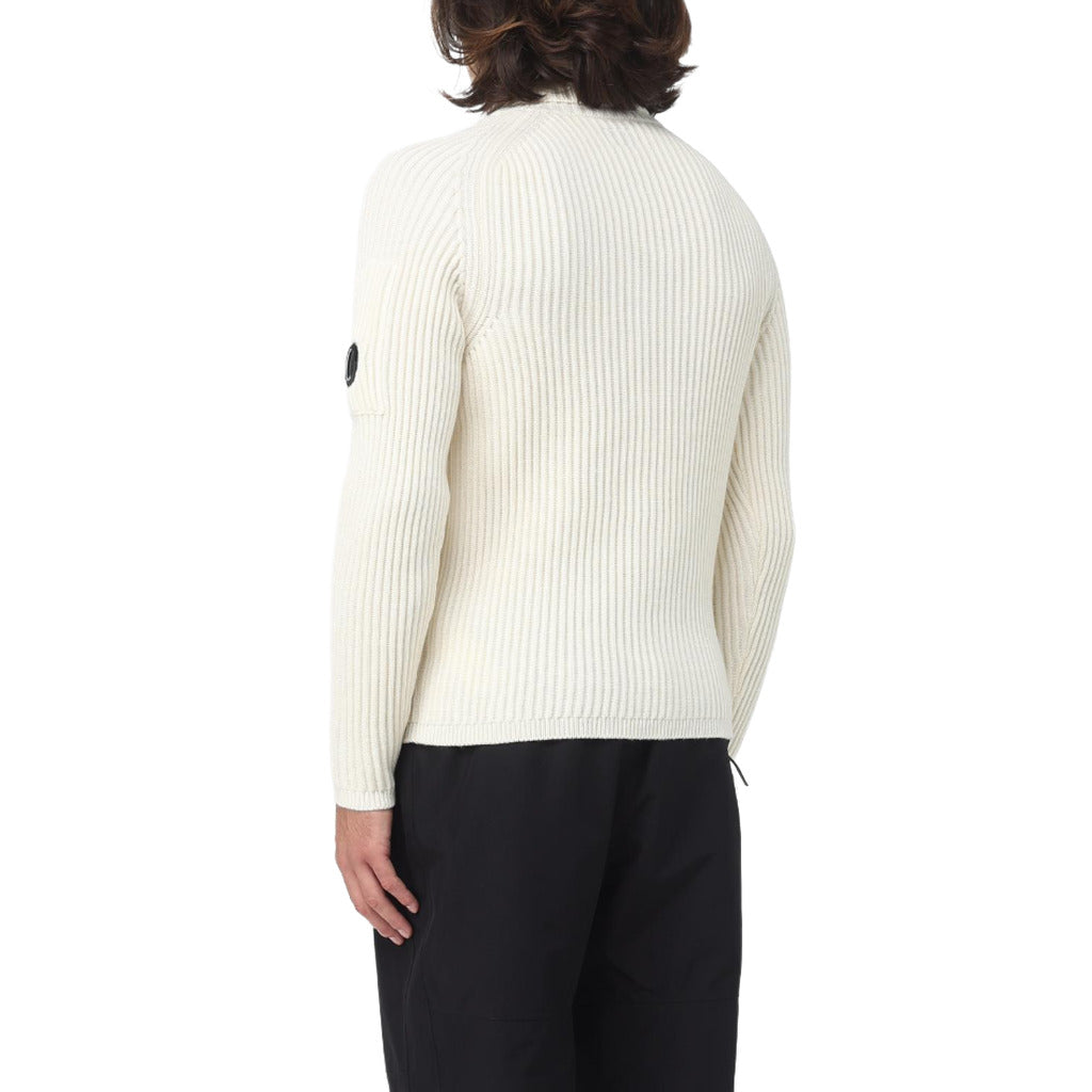 turtle neck re-wool panna