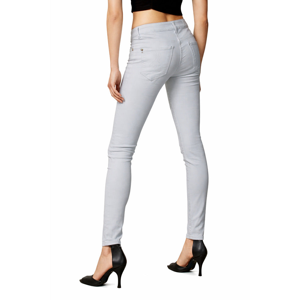 pantaloni skinny grigi