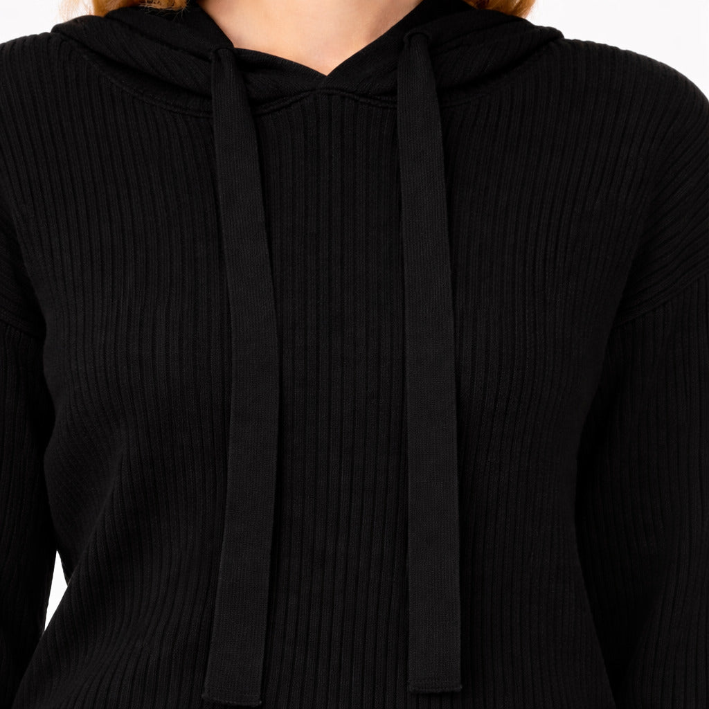 Maglia con cappuccio
