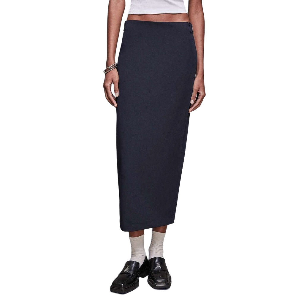 gonna dark navy