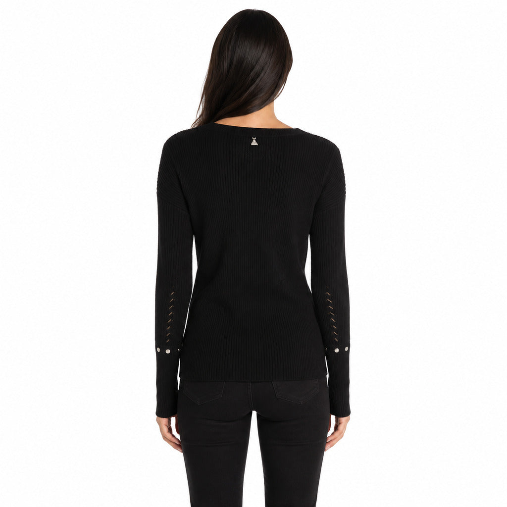 Maglia con borchie