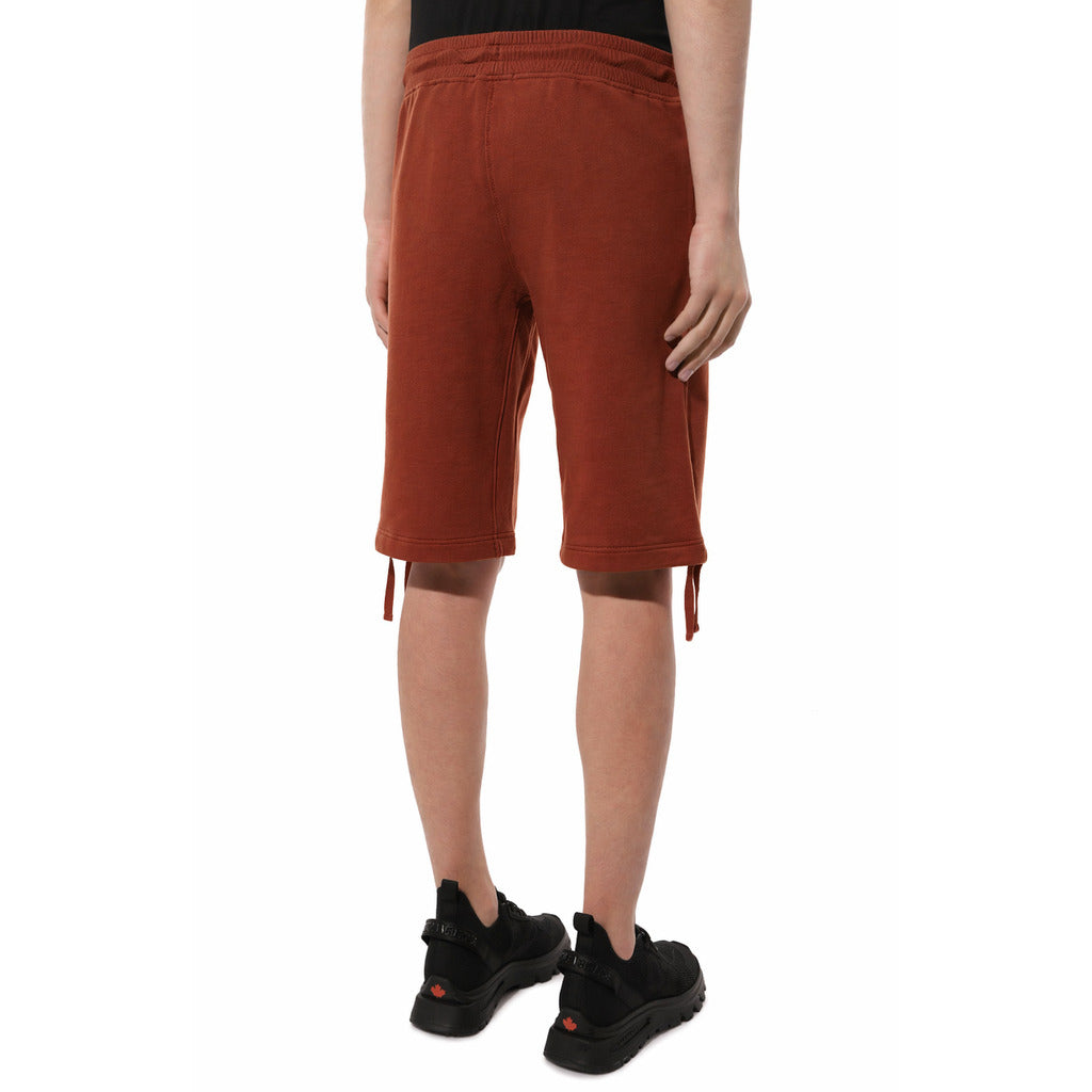 bermuda cargo diagonal raised fleece