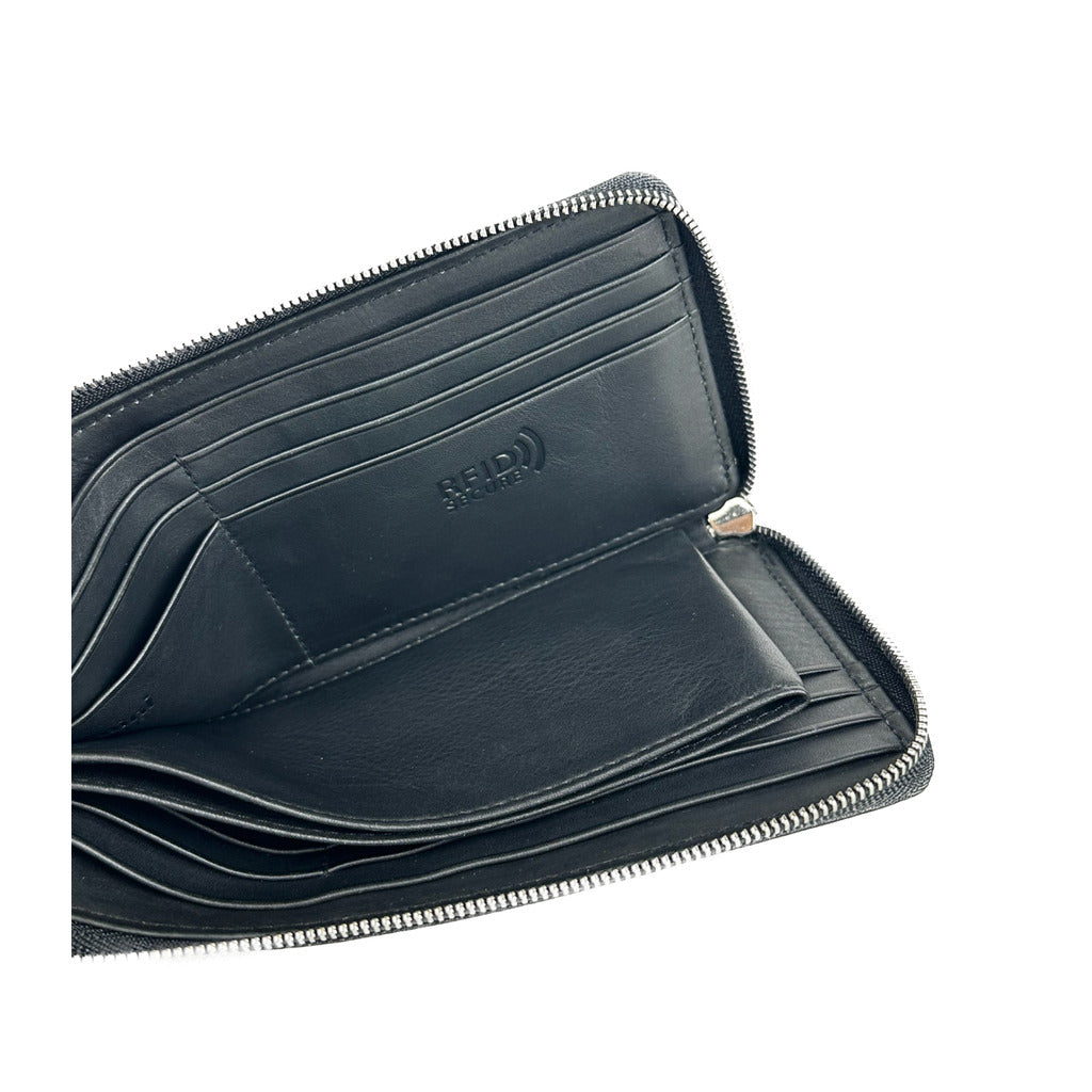 percy wallet