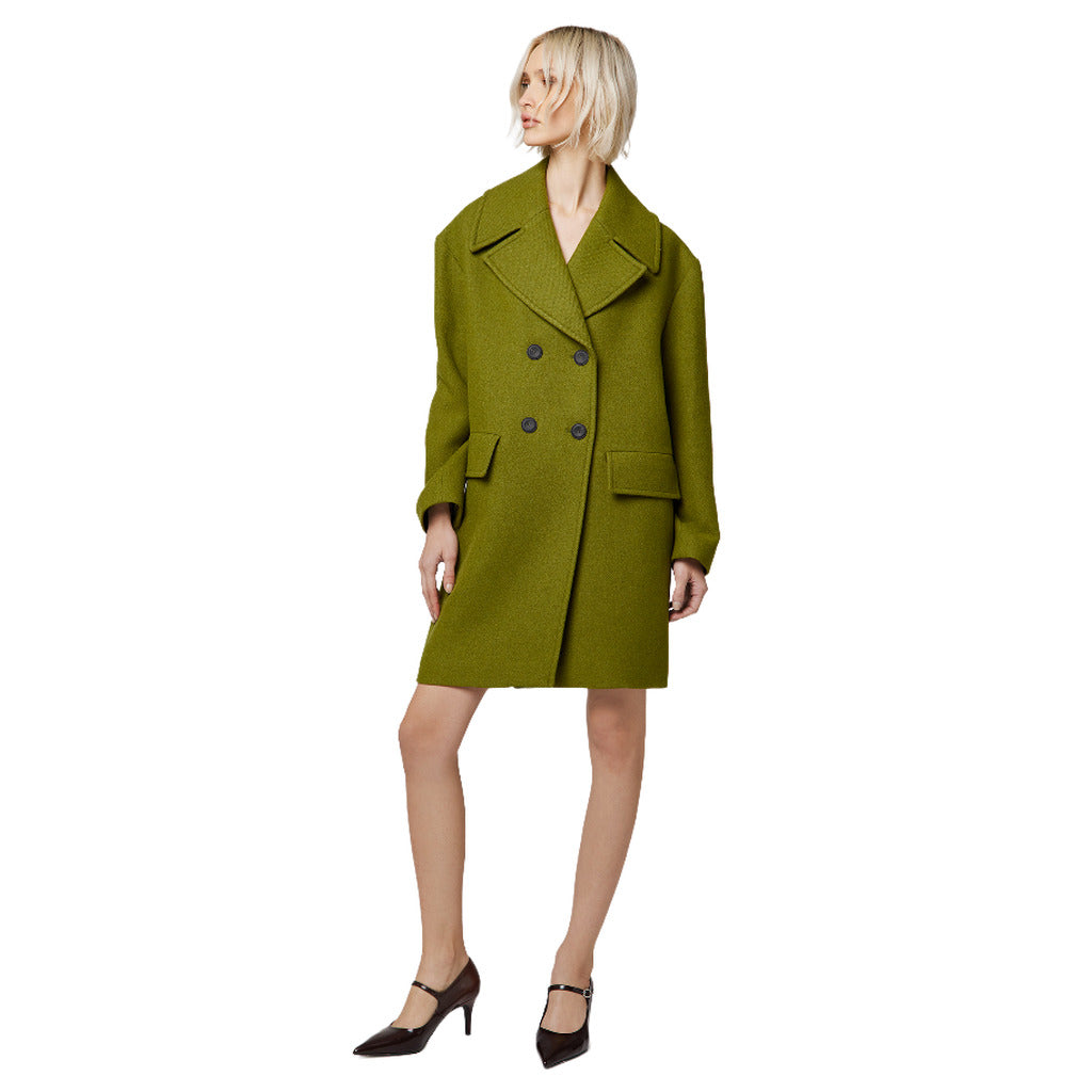 cappotto doppiopetto corto lana