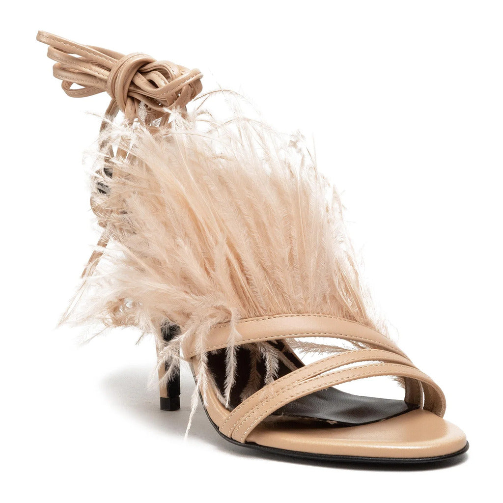 sandali pelle con piume