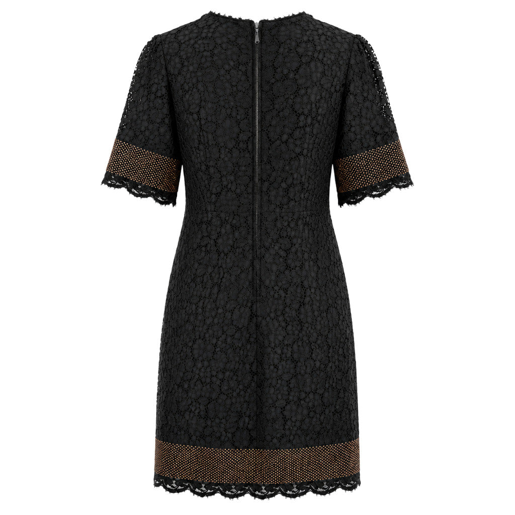 abito in pizzo con strass