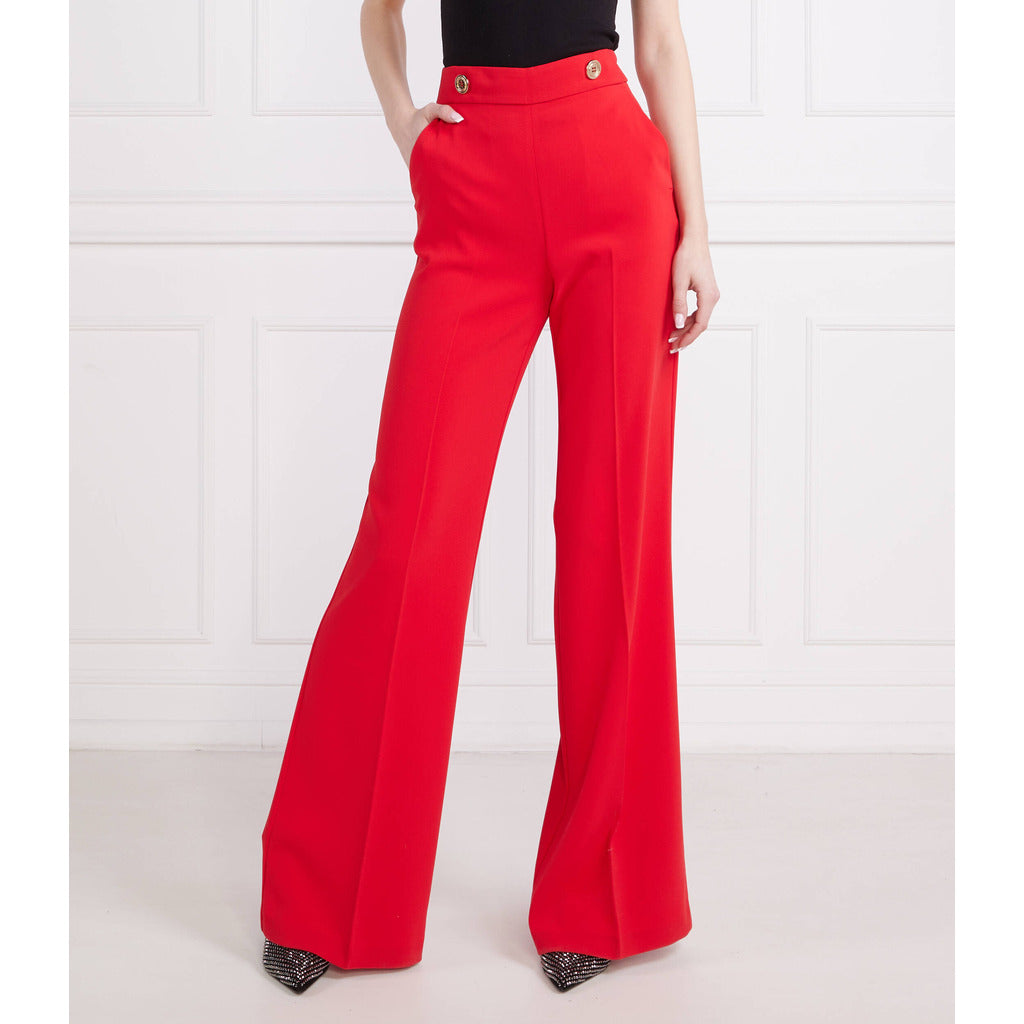 sbozzare pantaloni rossi