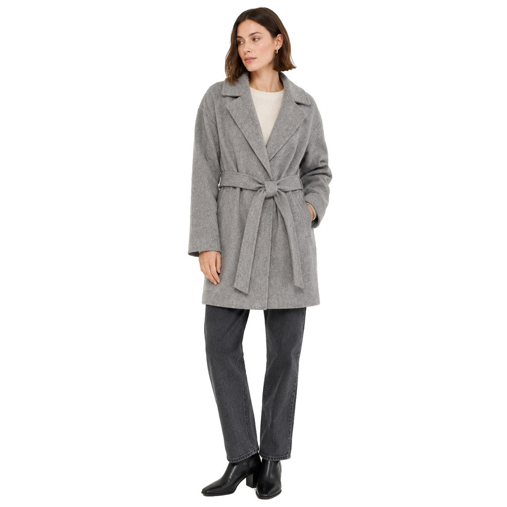 cappotto lana con cintura
