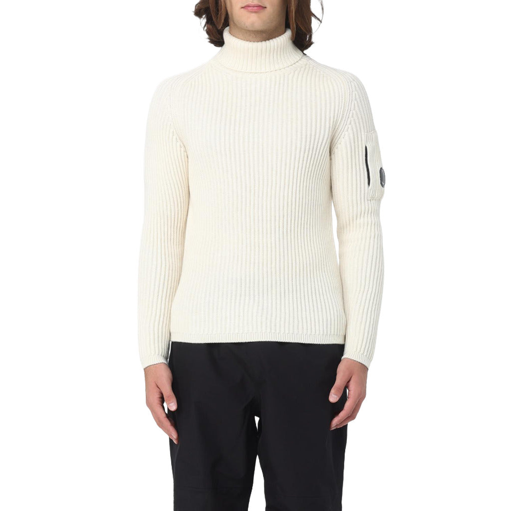 turtle neck re-wool panna