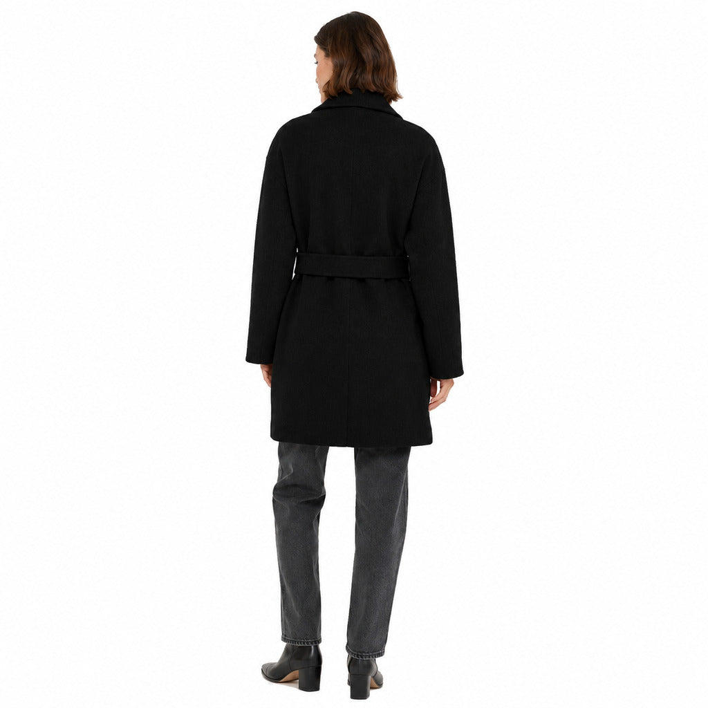 cappotto lana con cintura