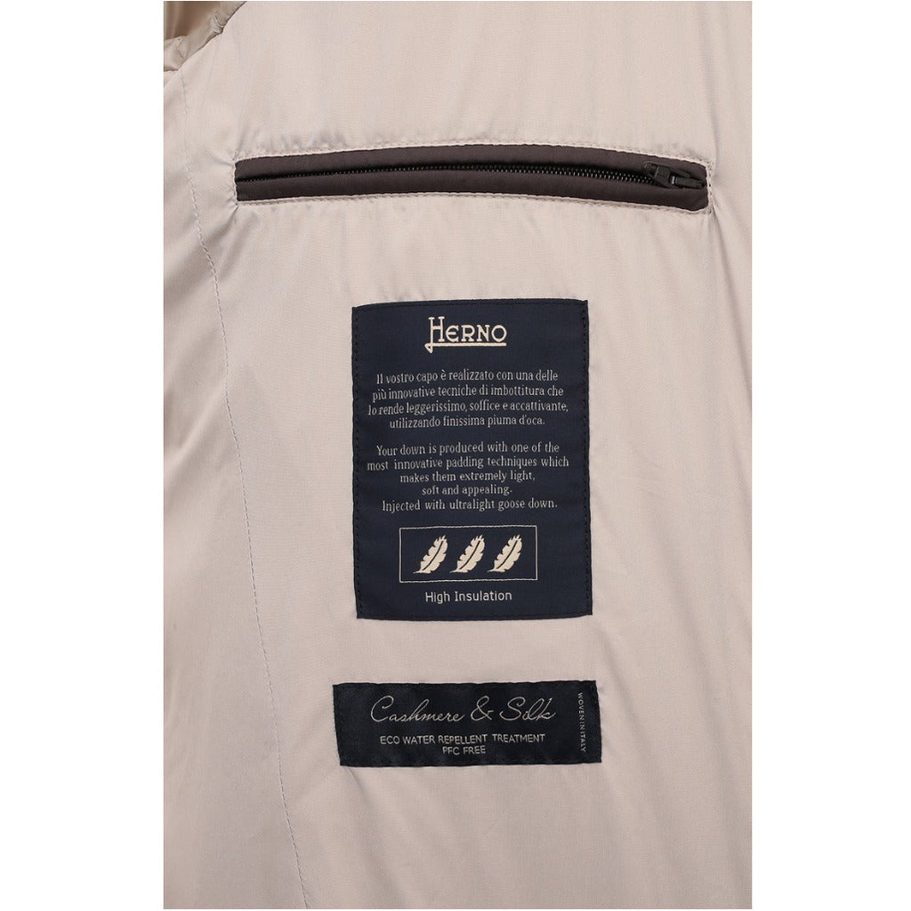 piumino cashmere beige