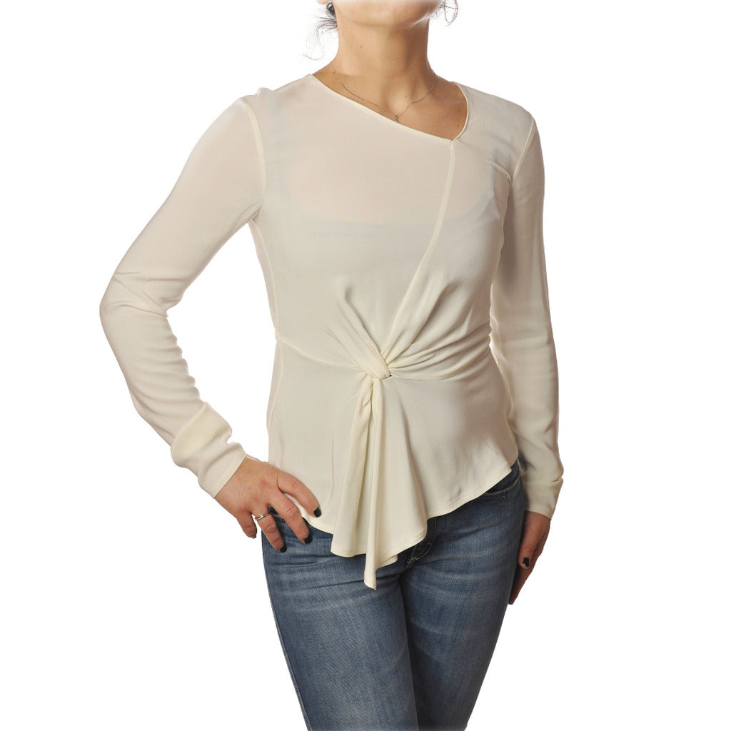 blusa taglio incrociato
